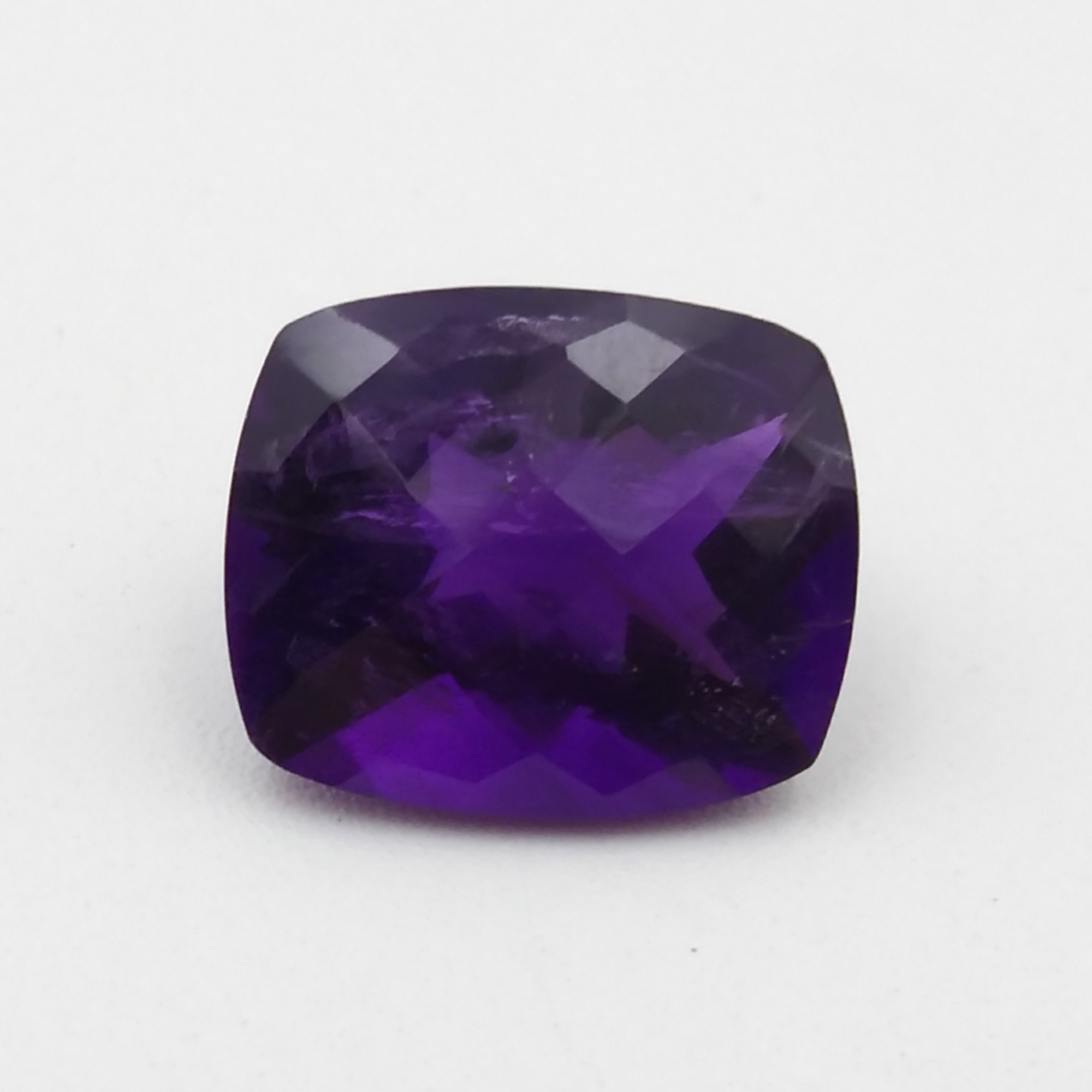 Af.Amethyst Oct.cushion Checker Cut