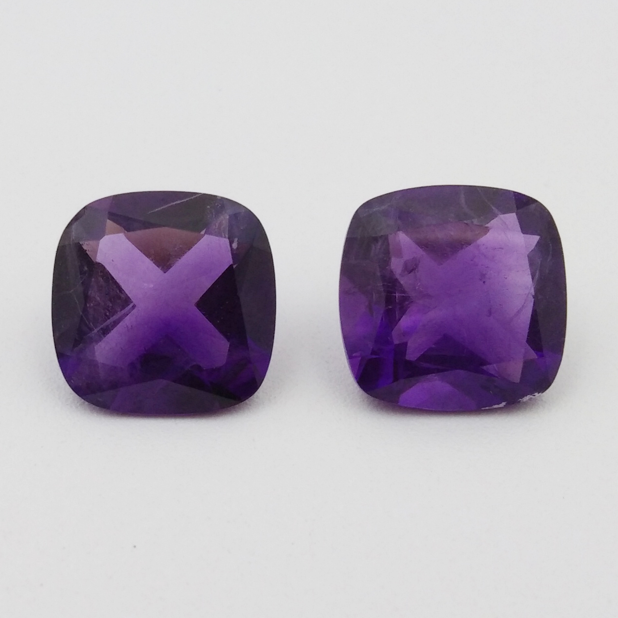 Af.Amethyst Cushion Checker Cut