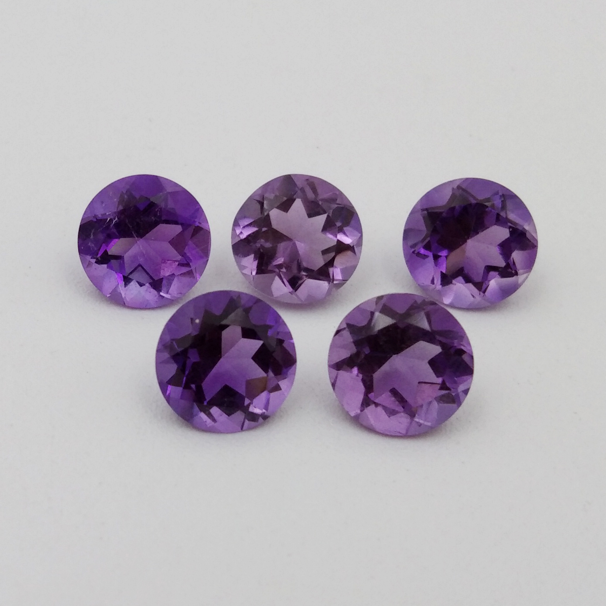 Af.Amethyst Round Checker Cut