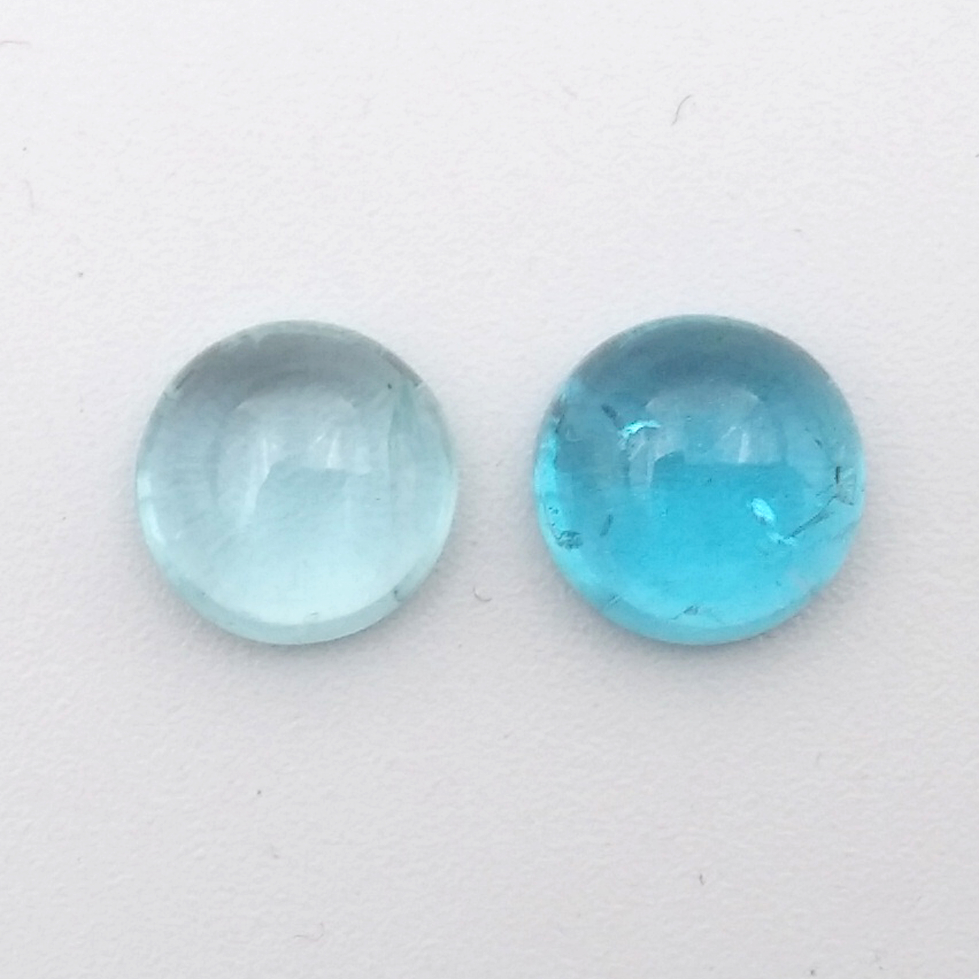 Apatite Round Cabochon   