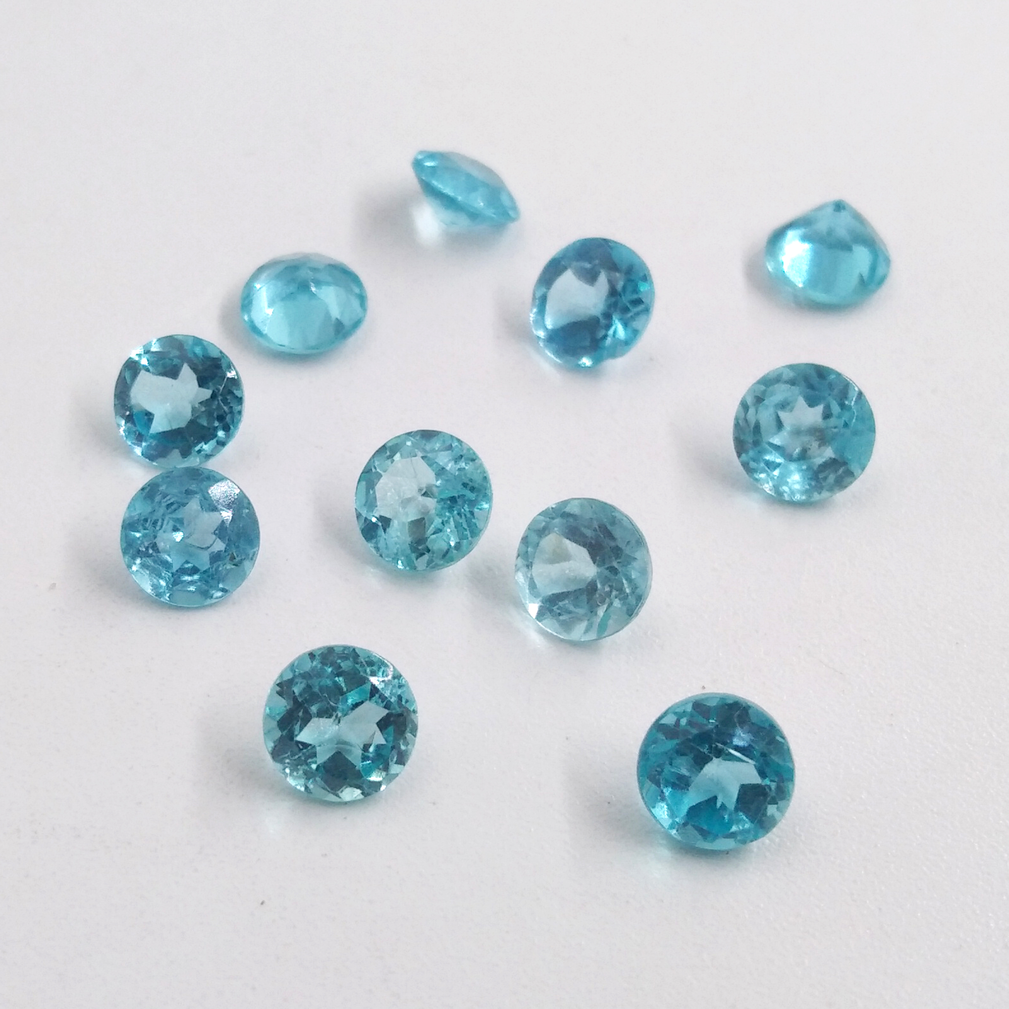 Apatite Round Cut