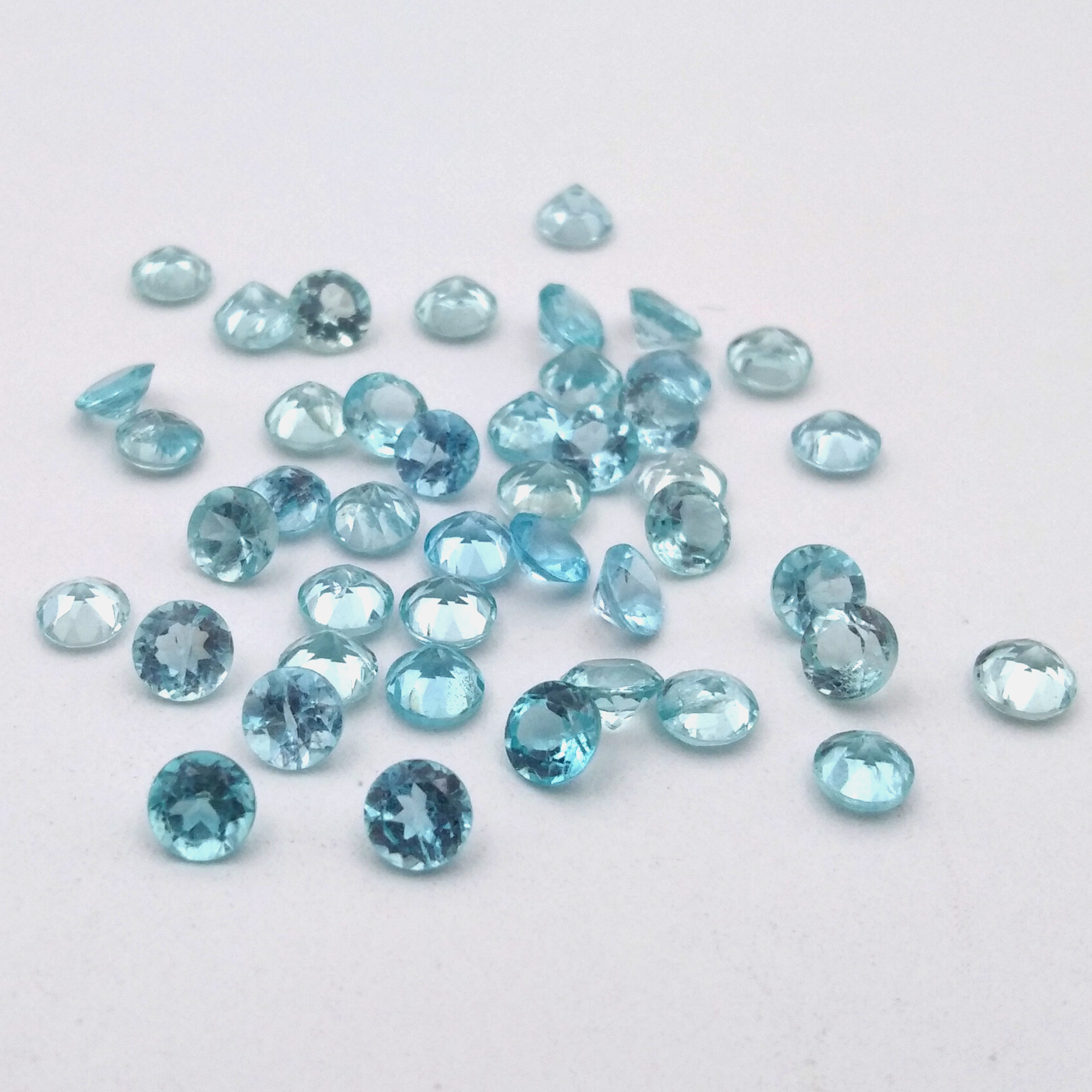 Apatite Round Cut