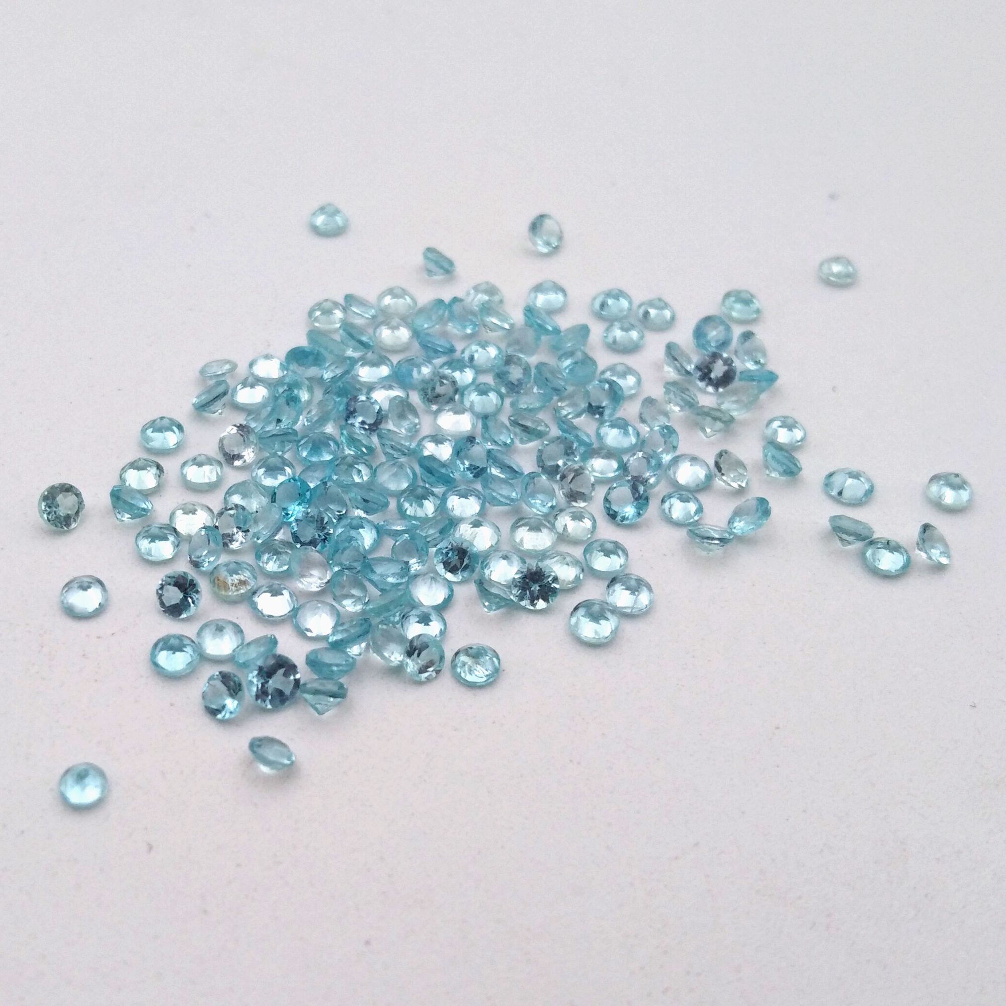 Apatite Round Cut