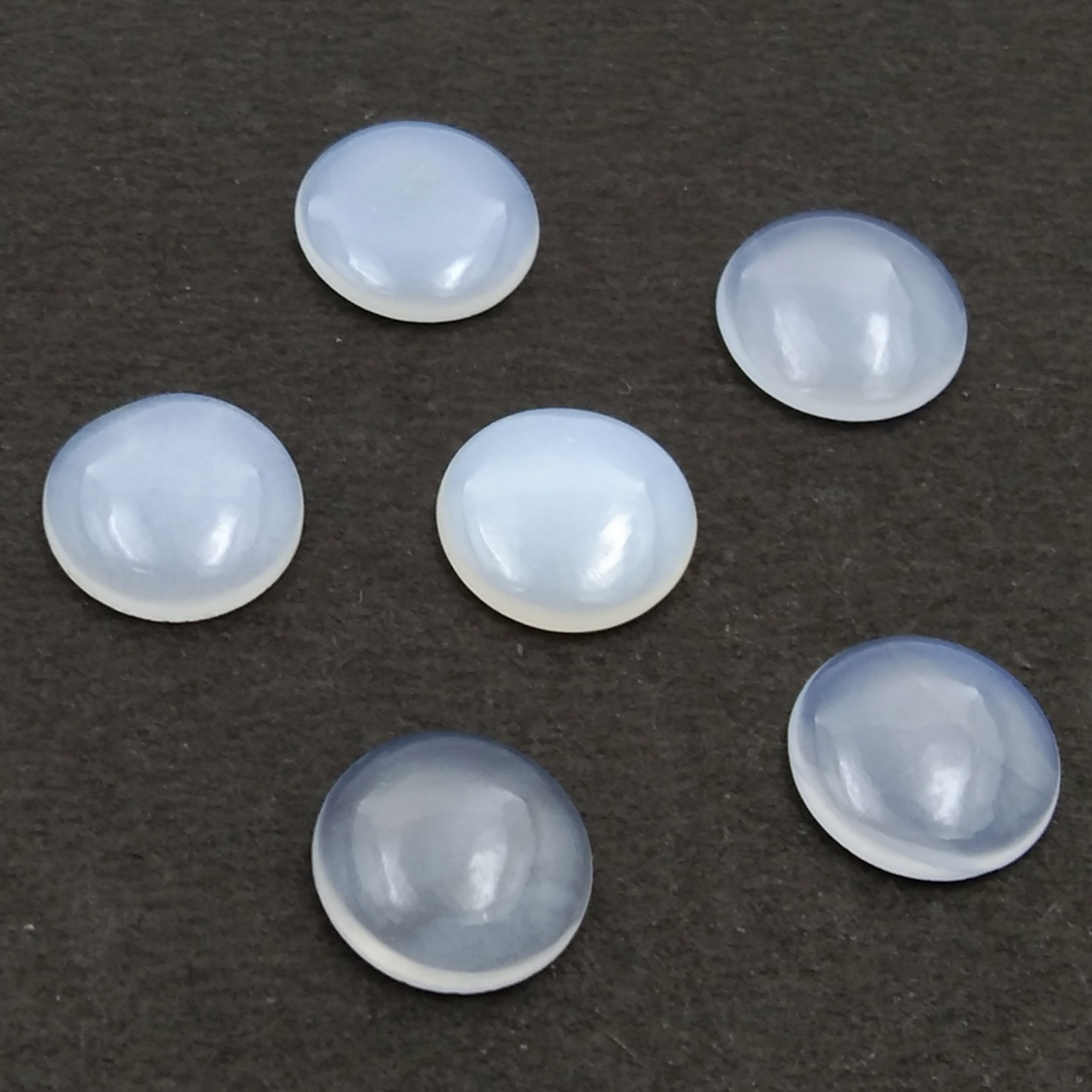 Chalcedony Round Cabochon   