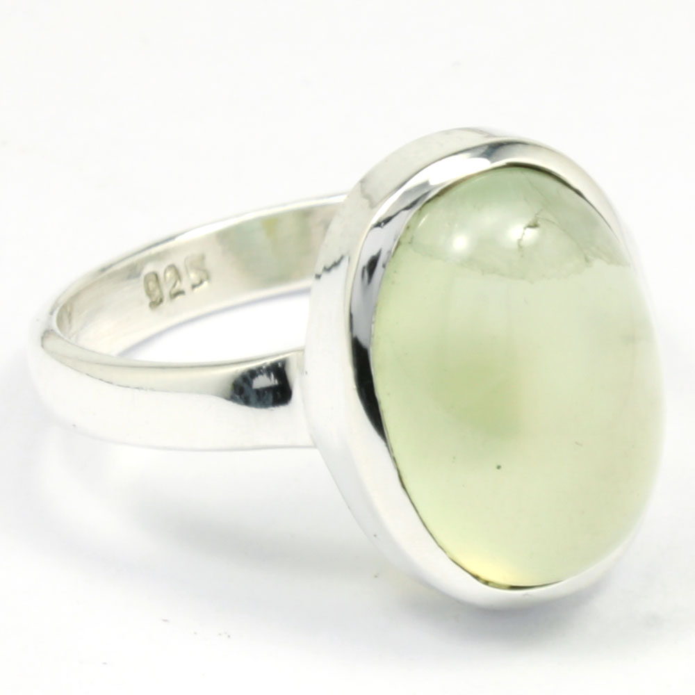 925 Sterling Silver Ring with natural gemstone prehnite