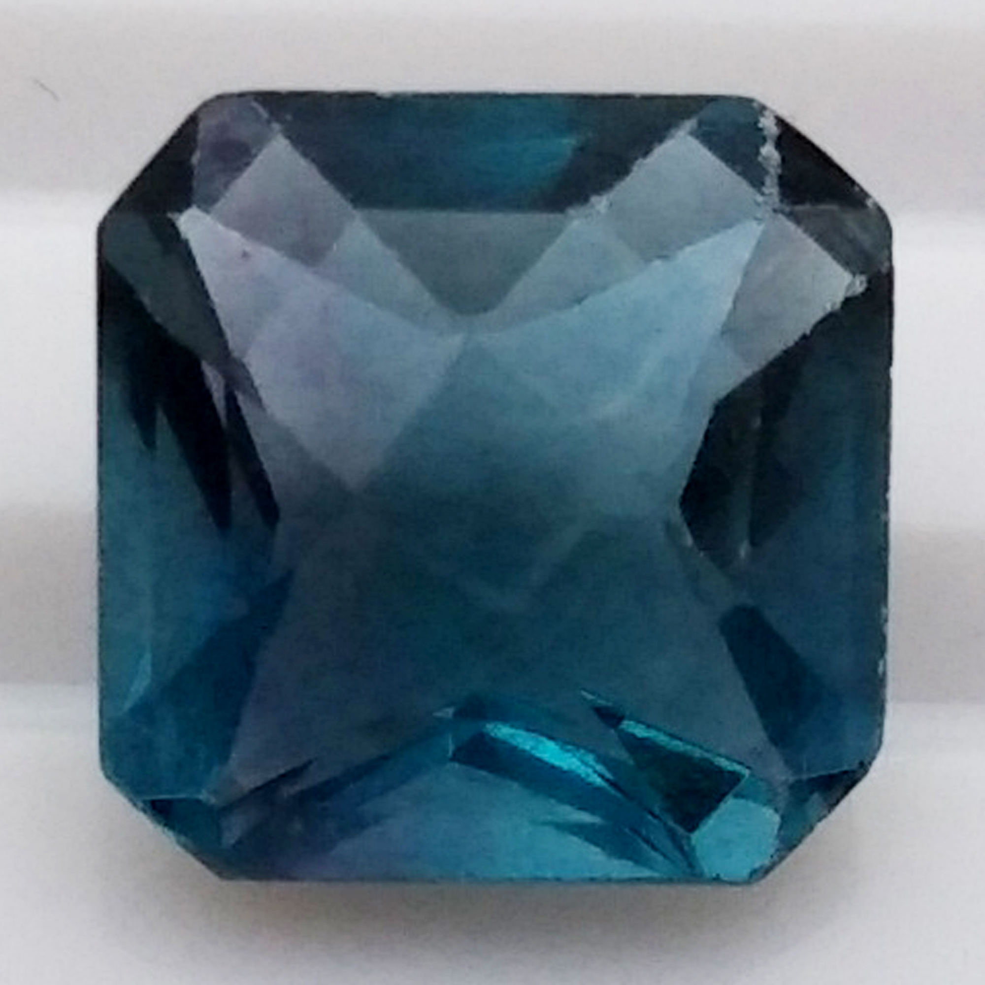 Fluorite Octagon Checker Cut