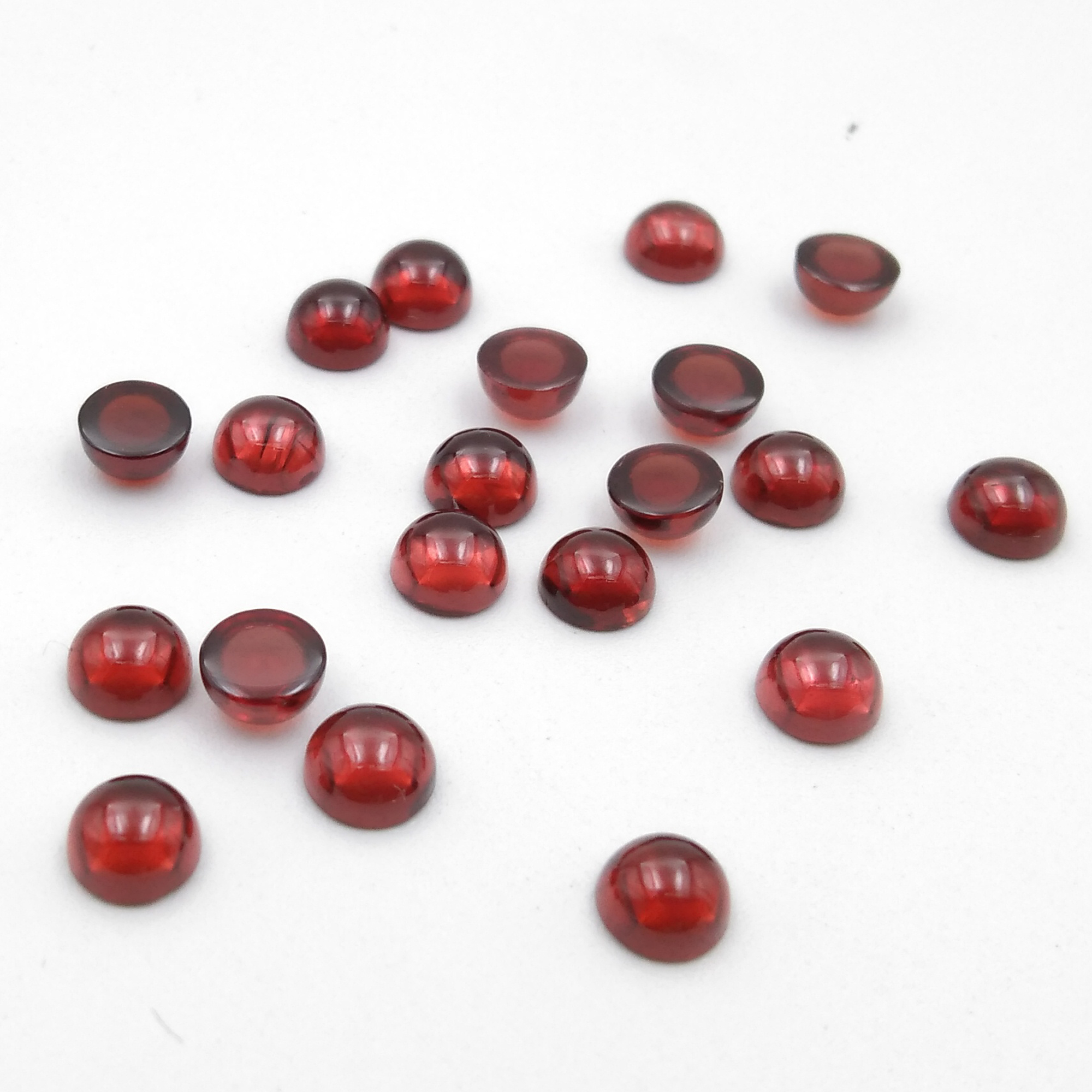 Garnet Round Cabochon   