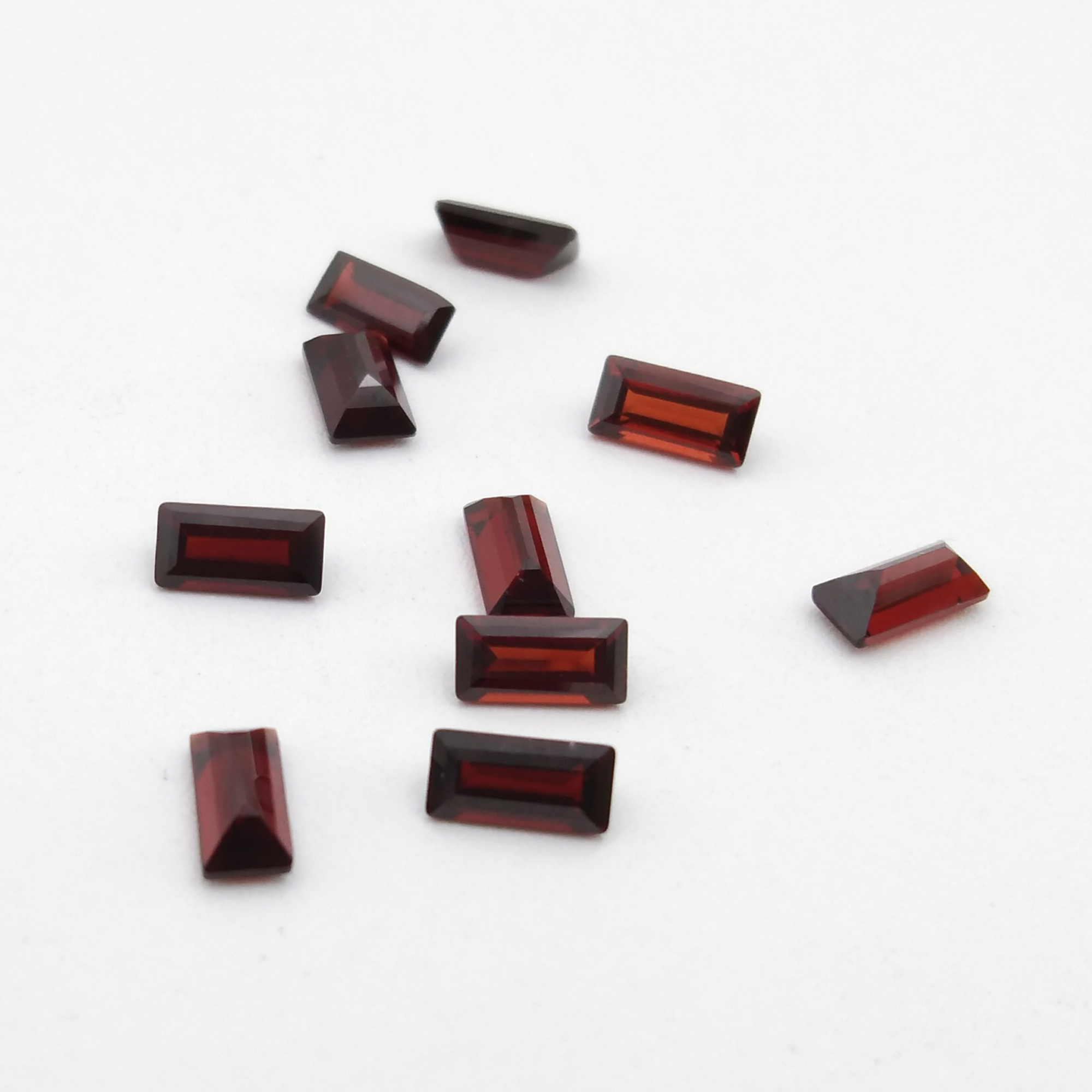 Garnet Baguette Cut