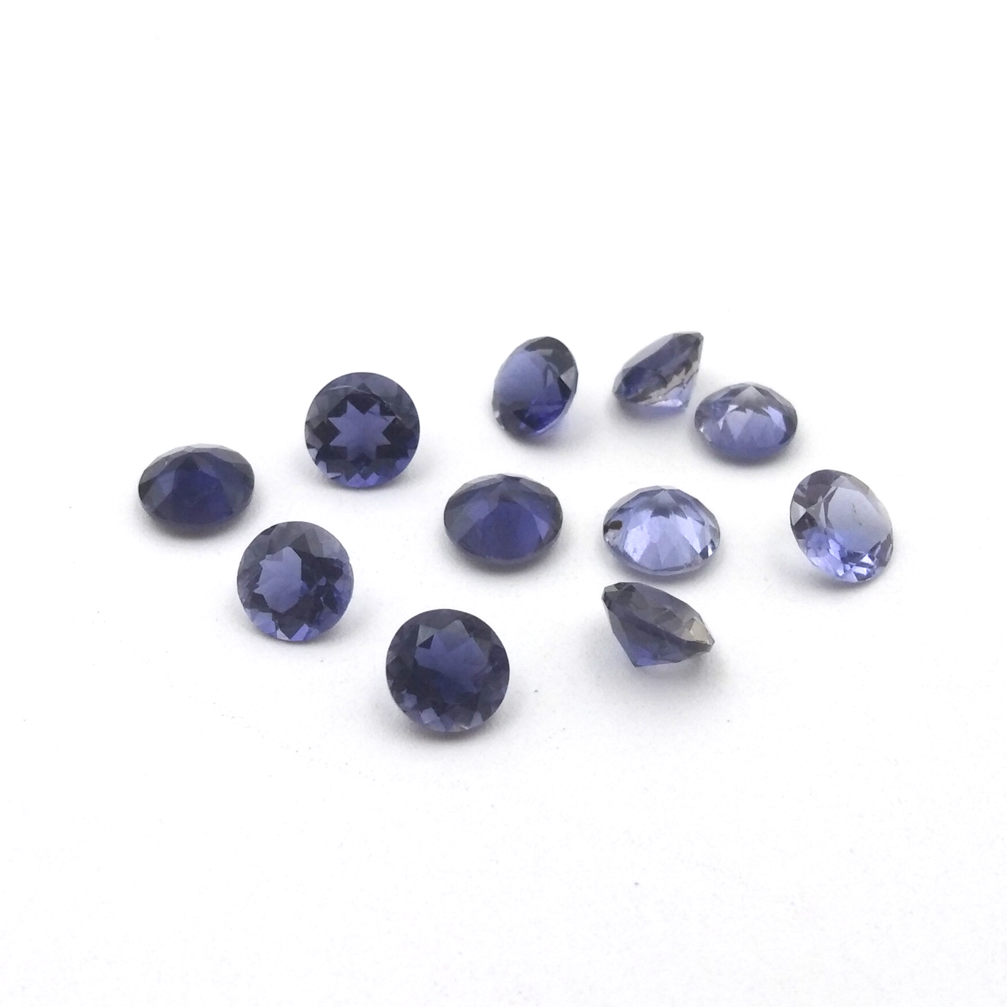 Iolite Round Cut